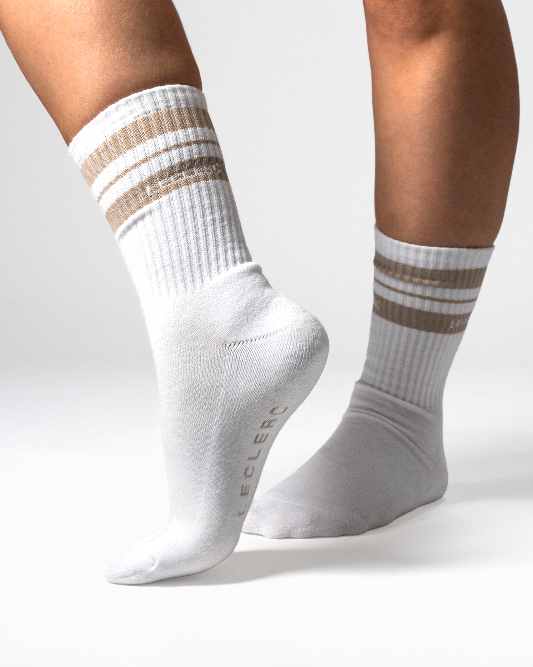 GOLD & WHITE STRIPED SOCKS