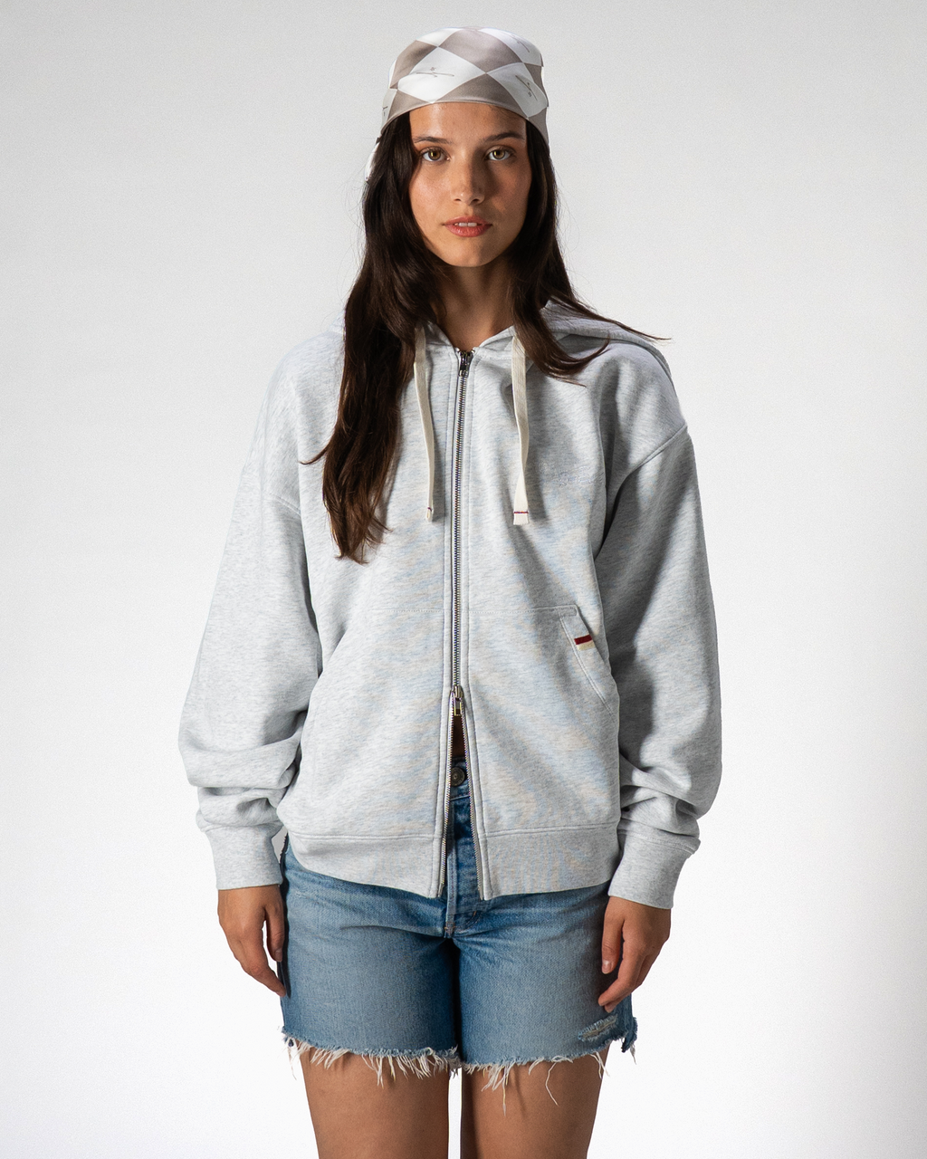 16 ZIP UP HOODIE