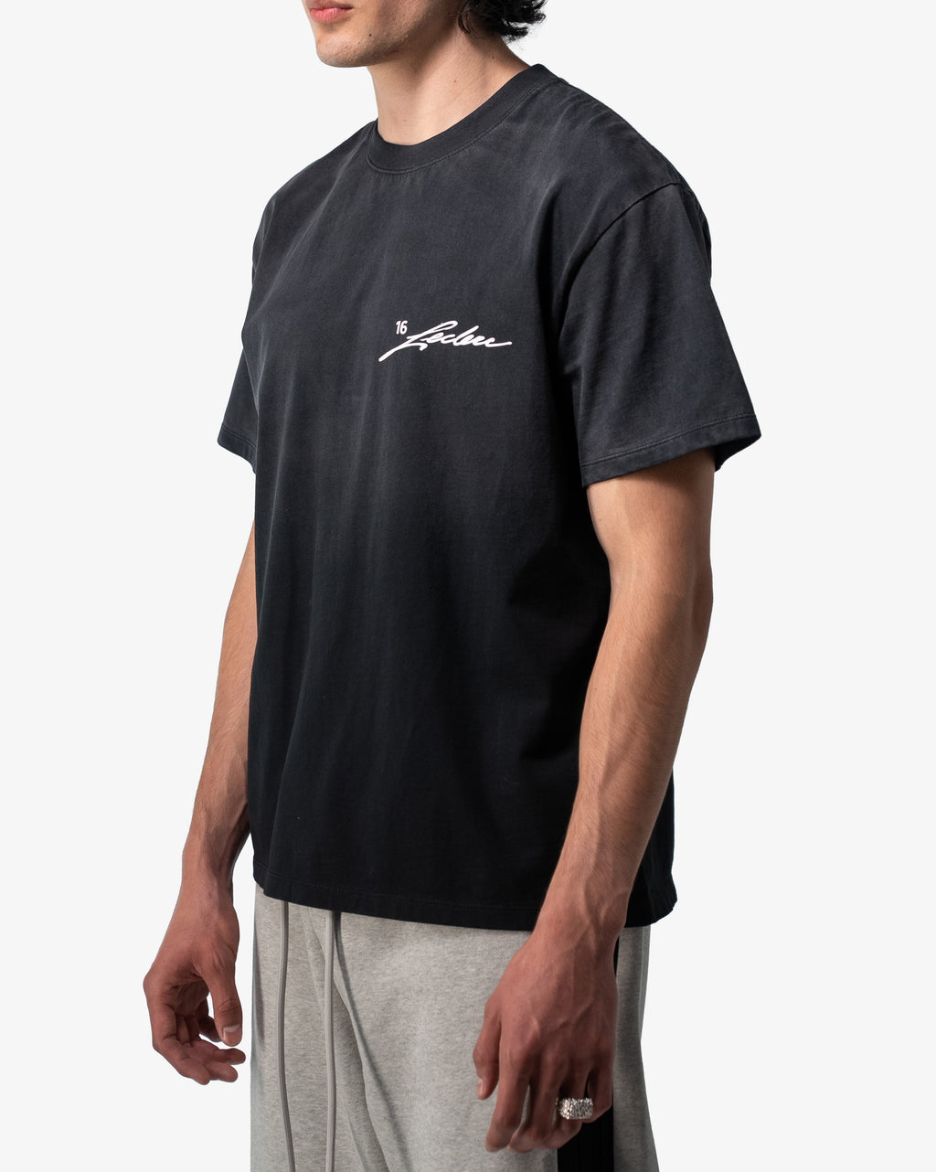 SIGNATURE TEE BLACK